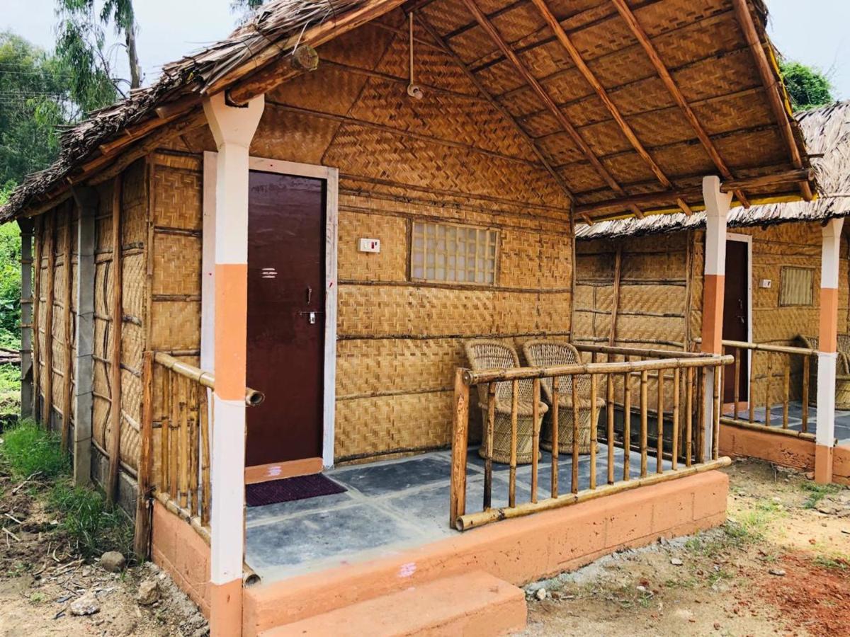 Island Vibes Hampi Guesthouse Екстериор снимка