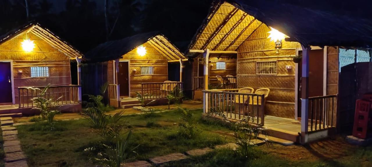 Island Vibes Hampi Guesthouse Екстериор снимка