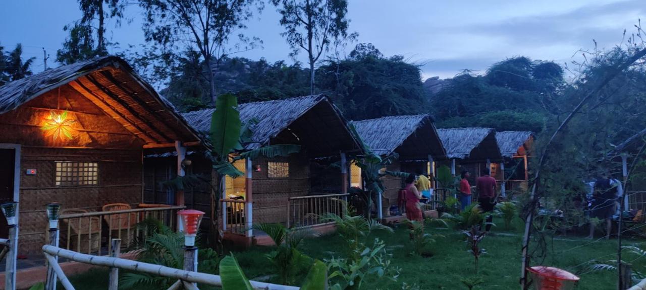 Island Vibes Hampi Guesthouse Екстериор снимка